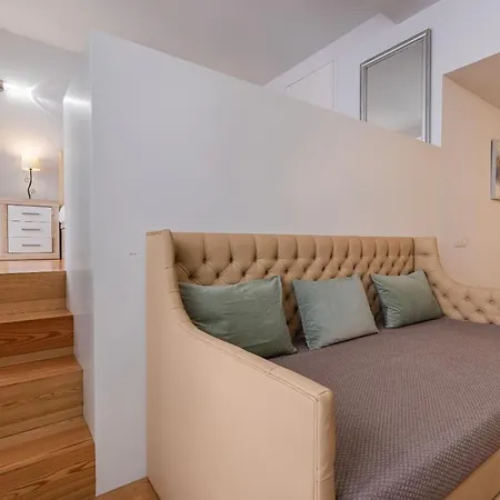 Appartamento Ouro Grand By Lovelystay *